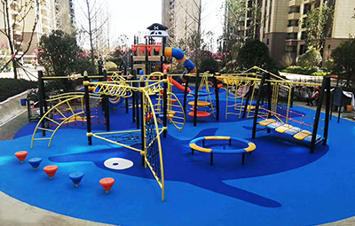 碧桂園海盜船、萬能健身器材案例